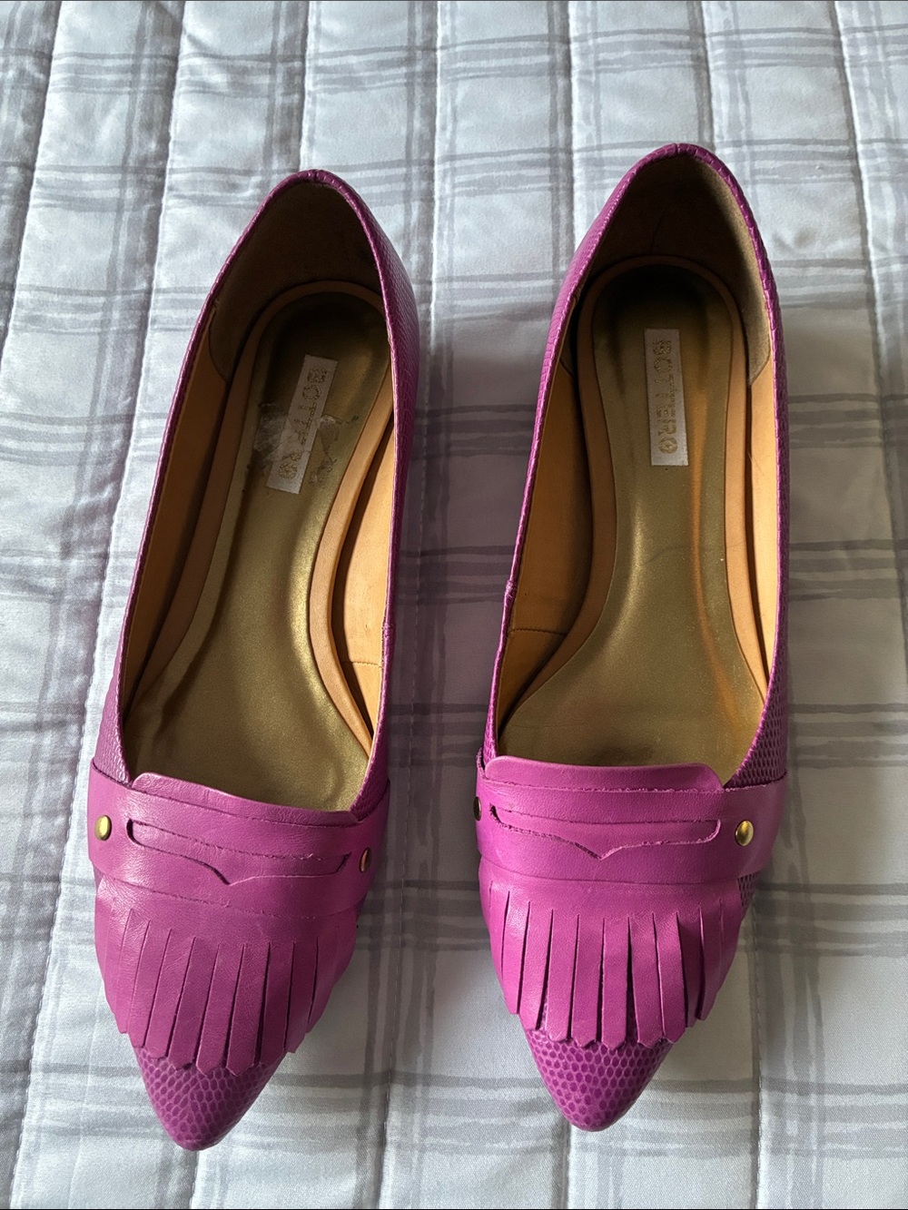 Pointed Fringe Flats in Magenta – Women’s Slip-On Loafers